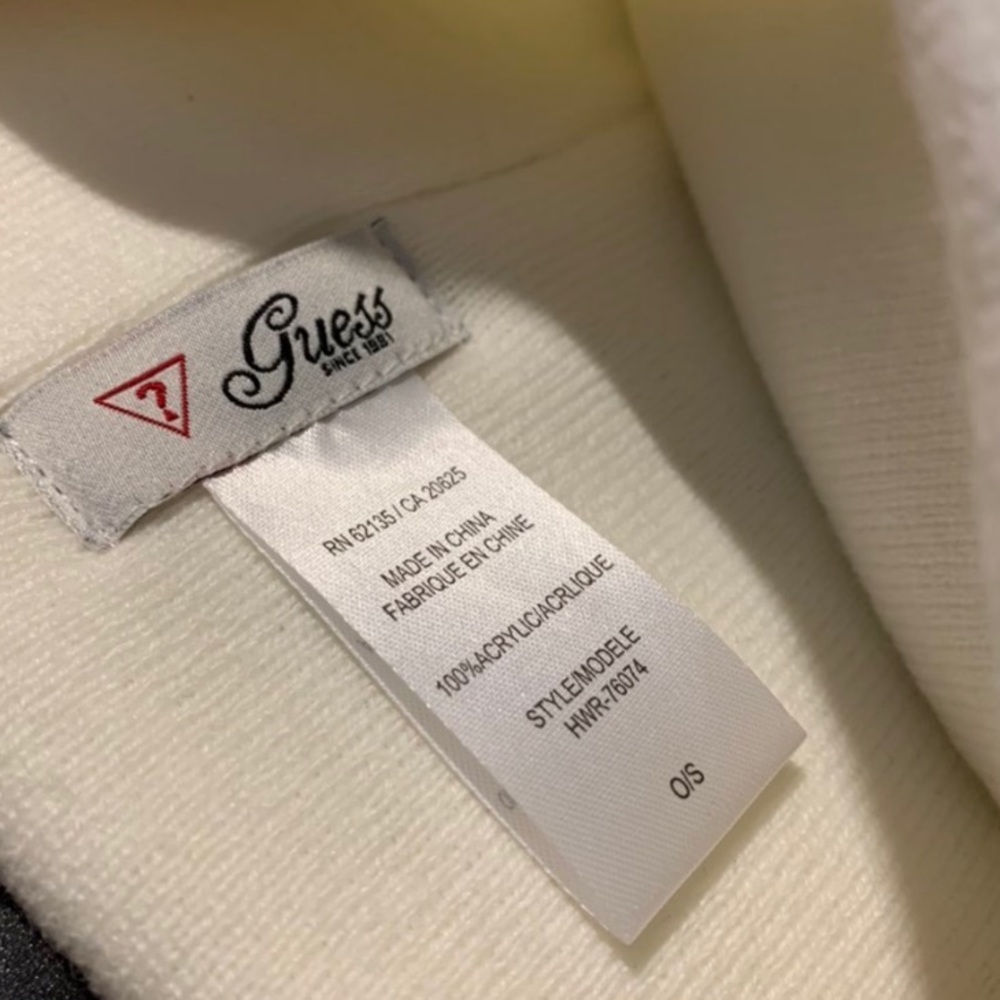 Guess Ribbed Knit Beanie - Picture 3 of 3